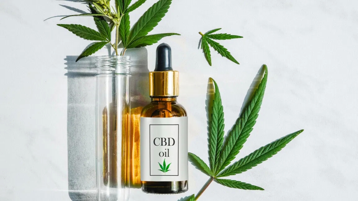 Transform Your Well-Being with CBD and Essential oil Combinations