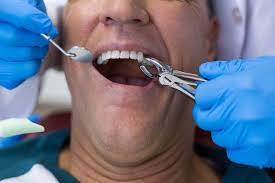 Swift Smiles: Emergency Dentist Services in Scottsdale