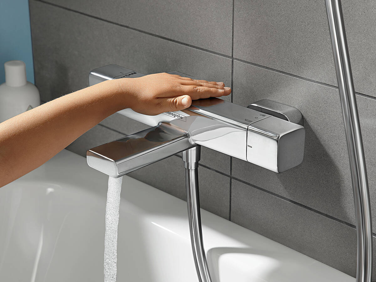 Design Ideas for Incorporating a Shower Bath into Your Bathroom